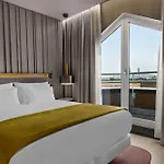 Nh Collection Flower Market Hotel