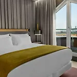 Hotel Nh Collection Flower Market