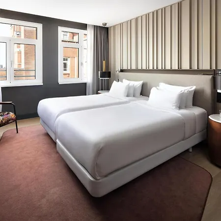 Nh Collection Flower Market 4*