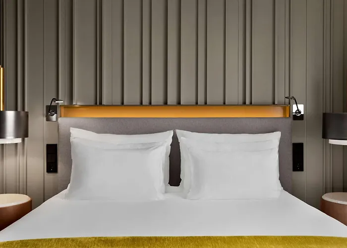 Hotel Nh Collection Flower Market 4*