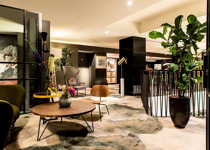 Nh Collection Flower Market Hotel