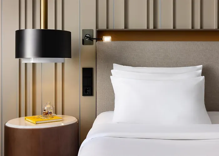 Hotel Nh Collection Flower Market