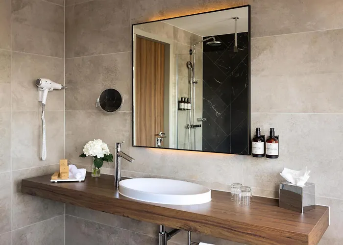 Hotel Nh Collection Flower Market