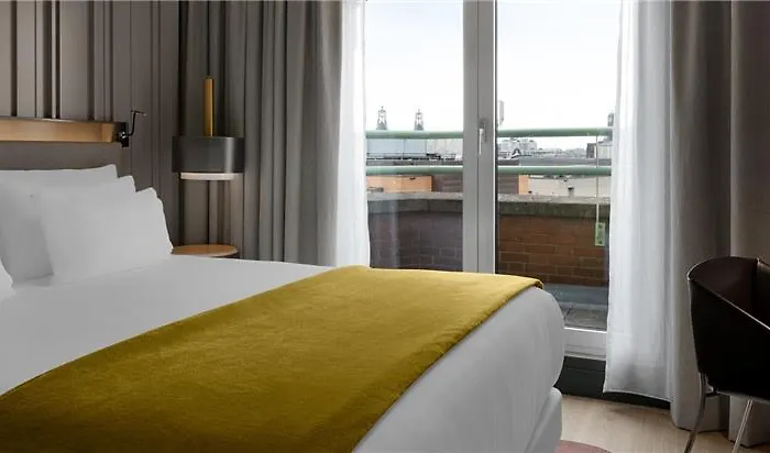 Nh Collection Flower Market 4*