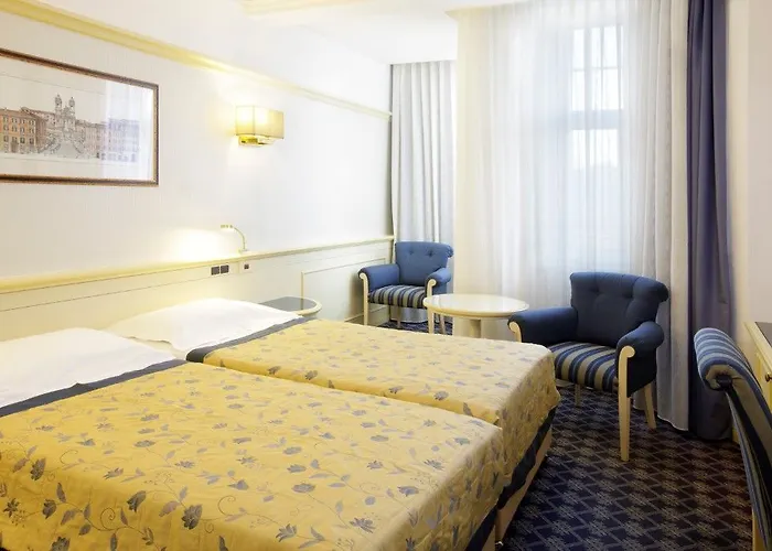 Hotel Nh Collection Flower Market Amsterdam