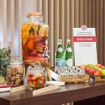 Nh Collection Flower Market