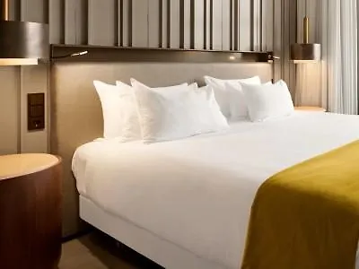 Nh Collection Flower Market Hotel