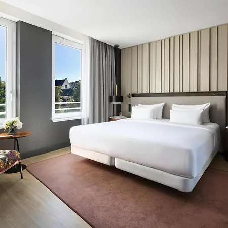 Hotel Nh Collection Flower Market 4*