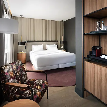 Nh Collection Flower Market