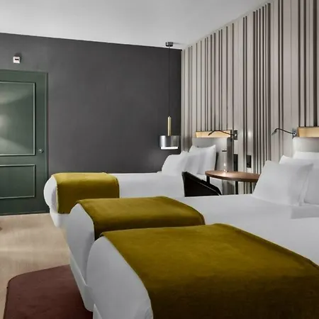 Hotel Nh Collection Flower Market